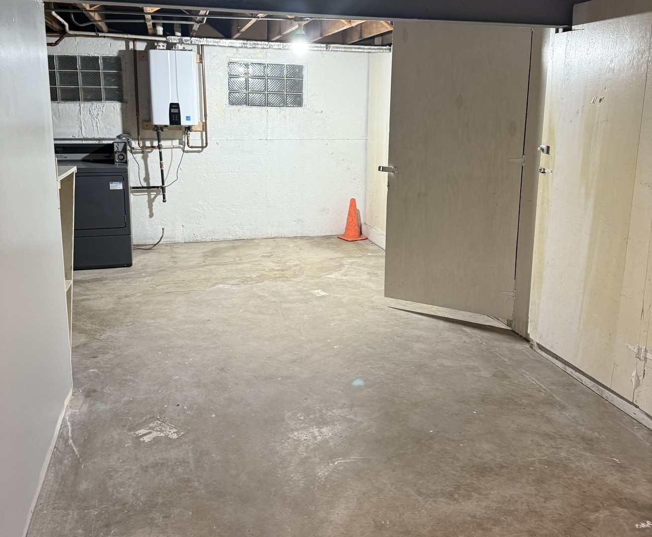 7719 South Roberts Road Bridgeview, IL 60455 - Photo 10 of 10 a view of a storage & utility room