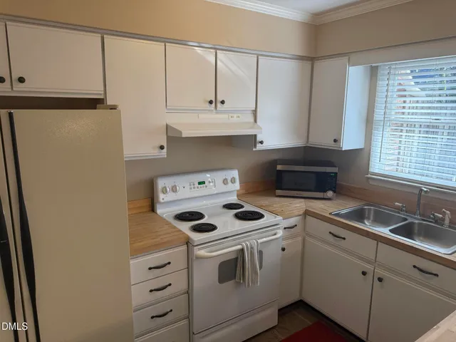 $1,500 | 5607 Hamstead Crossing, Raleigh, NC 27612