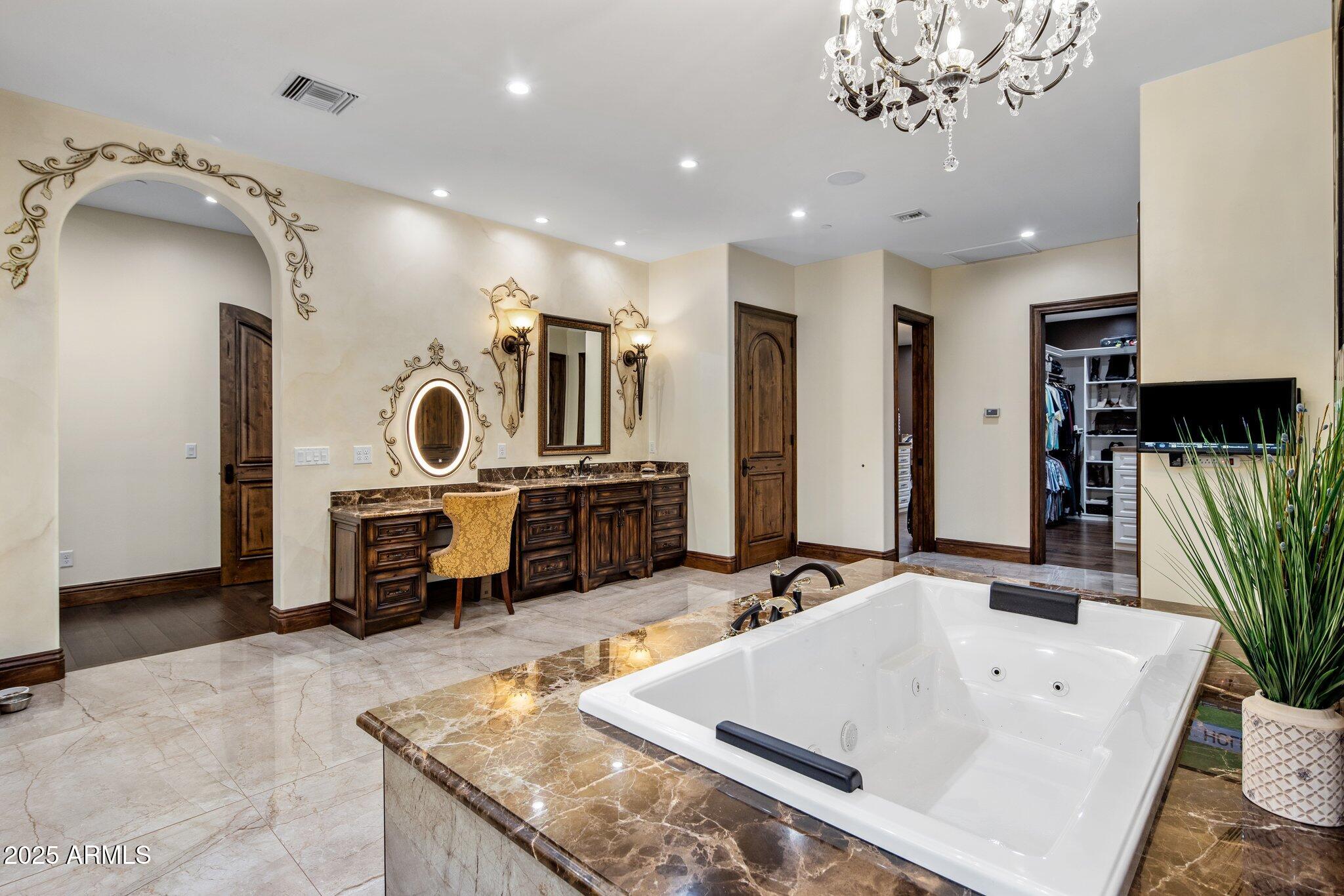 5508 North Quail Run Road Paradise Valley, AZ 85253 - Photo 30 of 81 5-web-or-mls-D46A5611 copy