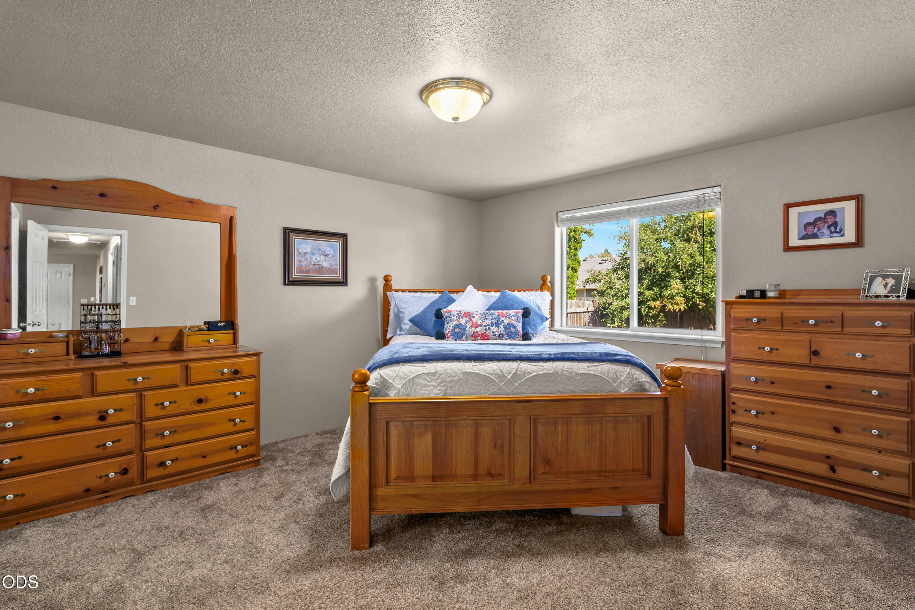 2872 Galaxy Way Grants Pass, OR 97527 - Photo 16 of 32