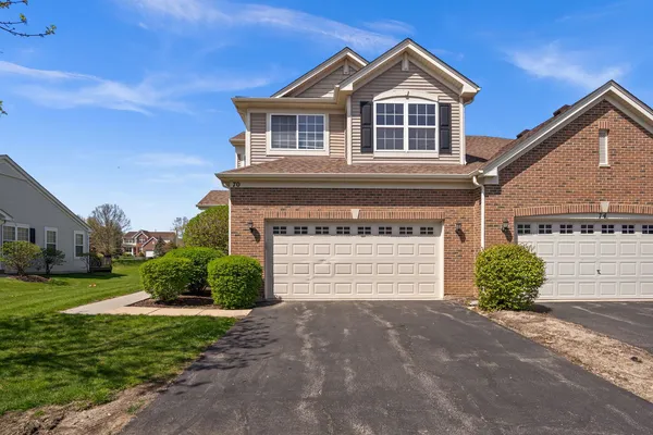 $385,000 | 70 Regent Drive, Gilberts, IL 60136