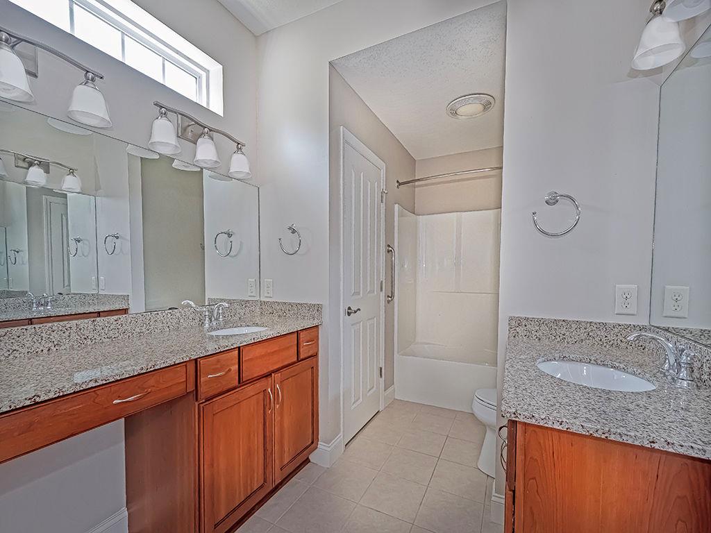 235 Berkeley Way Monroeville, PA 15146 - Photo 18 of 29