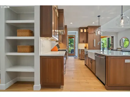 $2,299,000 | 451 South Wilda Road, West Linn, OR 97068