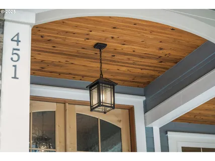 $2,299,000 | 451 South Wilda Road, West Linn, OR 97068