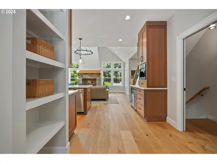 $2,299,000 | 451 South Wilda Road, West Linn, OR 97068