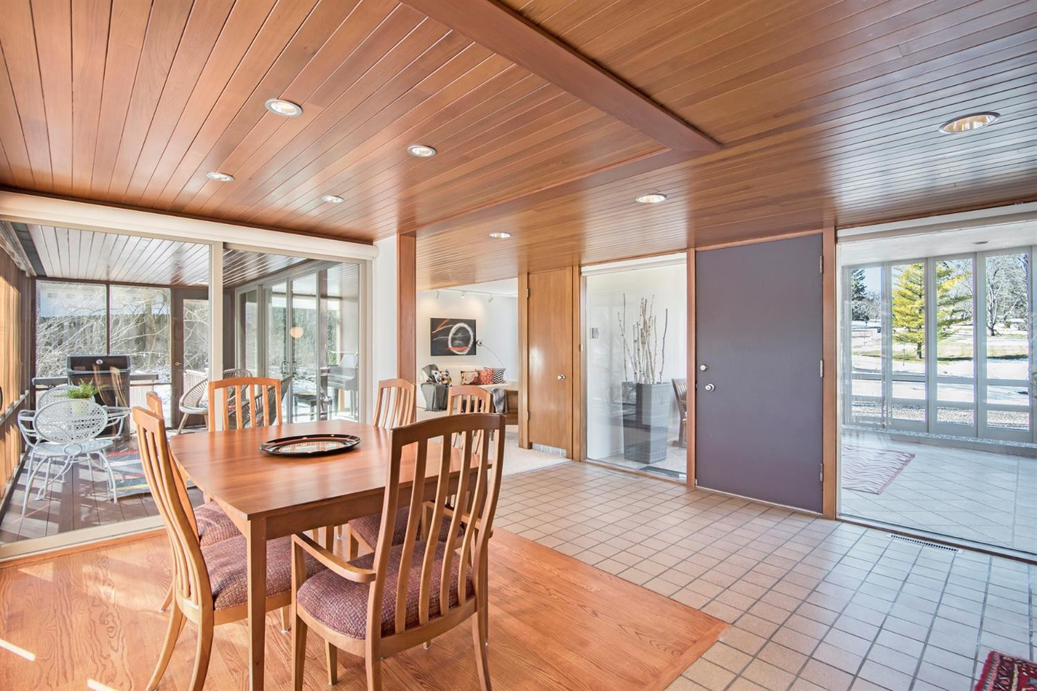 1041 Belmont Road Ann Arbor, MI 48104 - Photo 14 of 49 Photo 14
