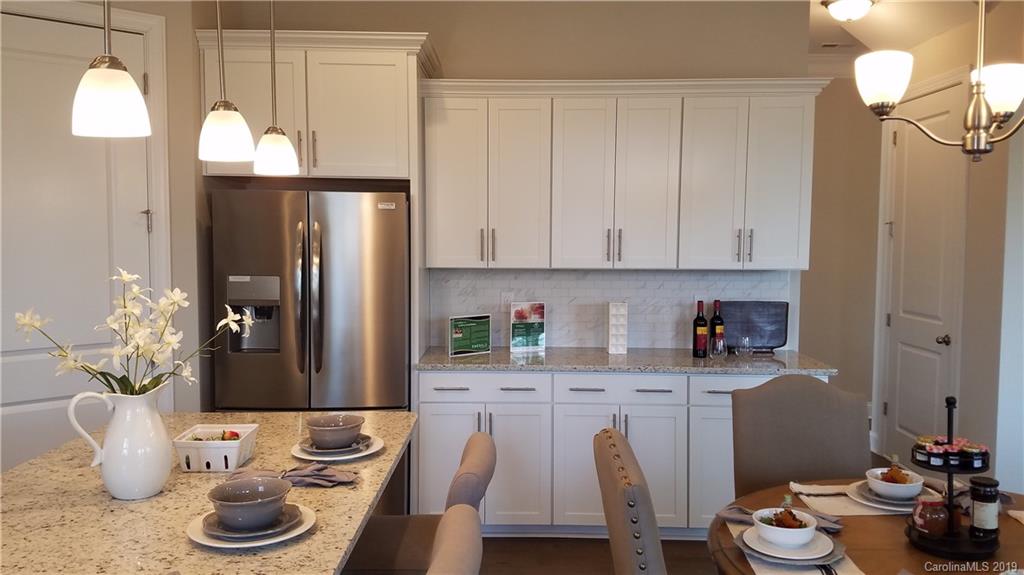 109 Forsythia Lane, Unit 683 Tega Cay, SC 29708 - Photo 10 of 36 Gallery Image 10