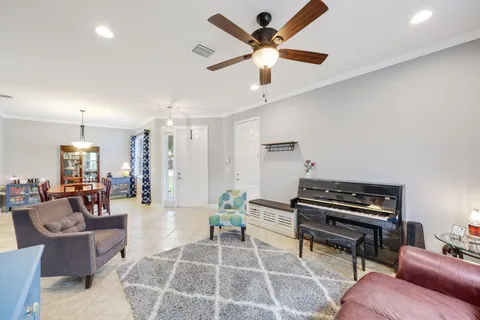 $899,900 | 8396 Calabria Lakes Drive, Boynton Beach, FL 33473