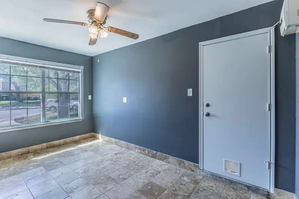 $1,600 | 9411 Valley Moss, San Antonio, TX 78250