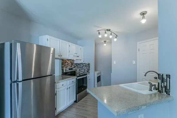 $1,600 | 9411 Valley Moss, San Antonio, TX 78250