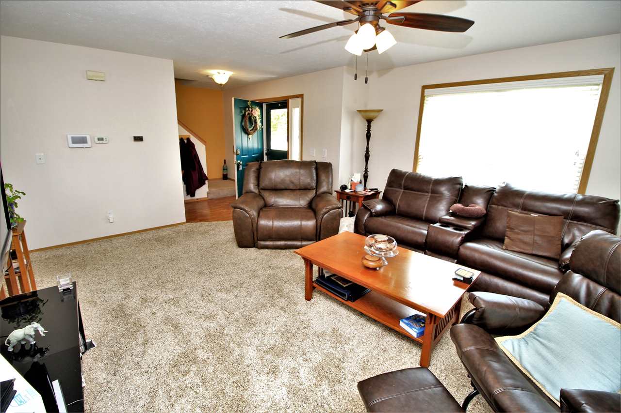 3994 Tesa Road Rockford, IL 61109 - Photo 5 of 24 Gallery Image 5