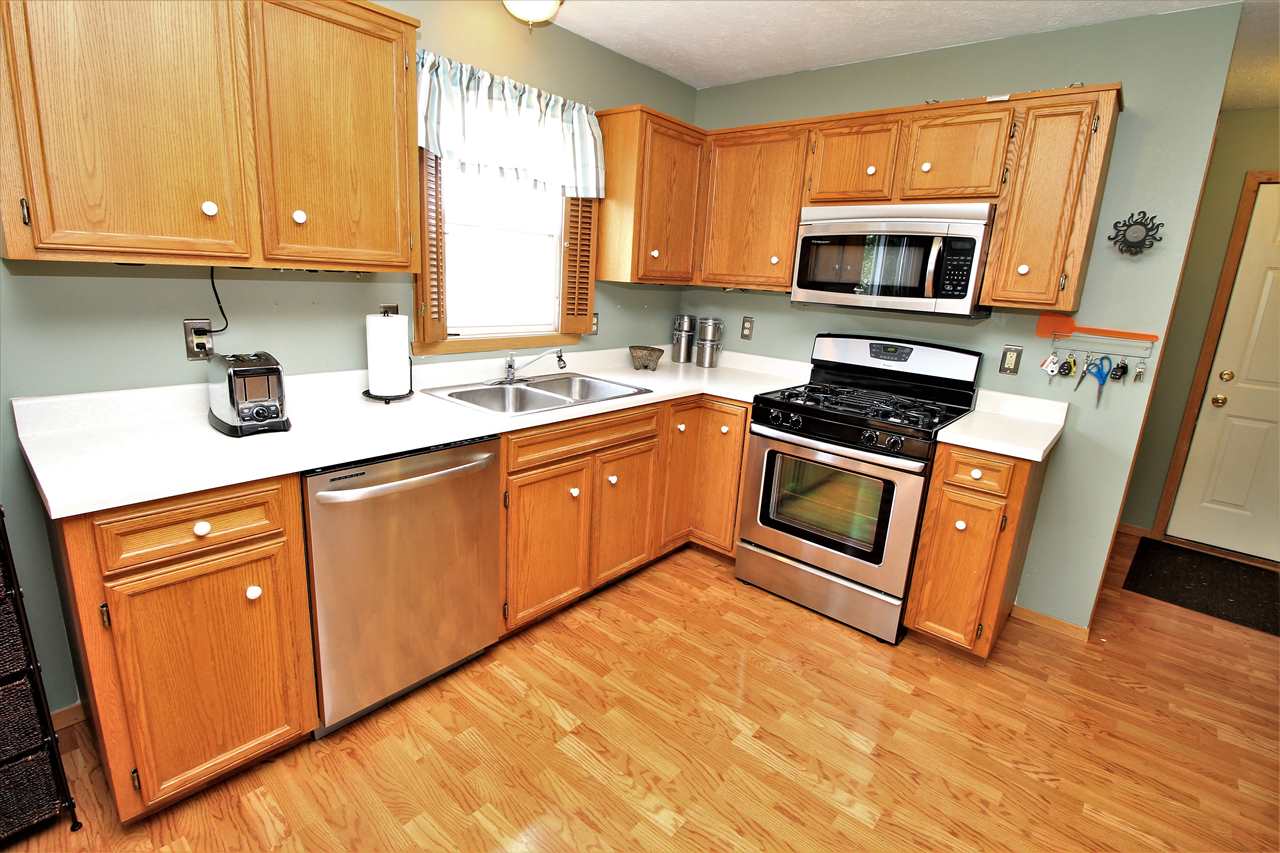 3994 Tesa Road Rockford, IL 61109 - Photo 7 of 24 Gallery Image 7