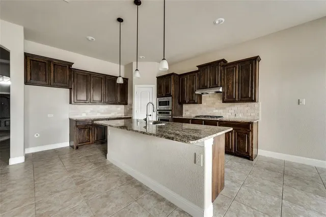 $2,300 | 533 Alice Lane, Fate, TX 75189