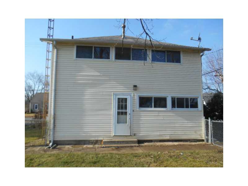 1106 North Burnett Road Springfield, OH 45503 - Photo 2 of 18 Gallery Image 2