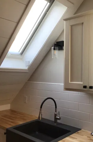 $2,200 | 30 Charles Street, Putnam, CT 06260