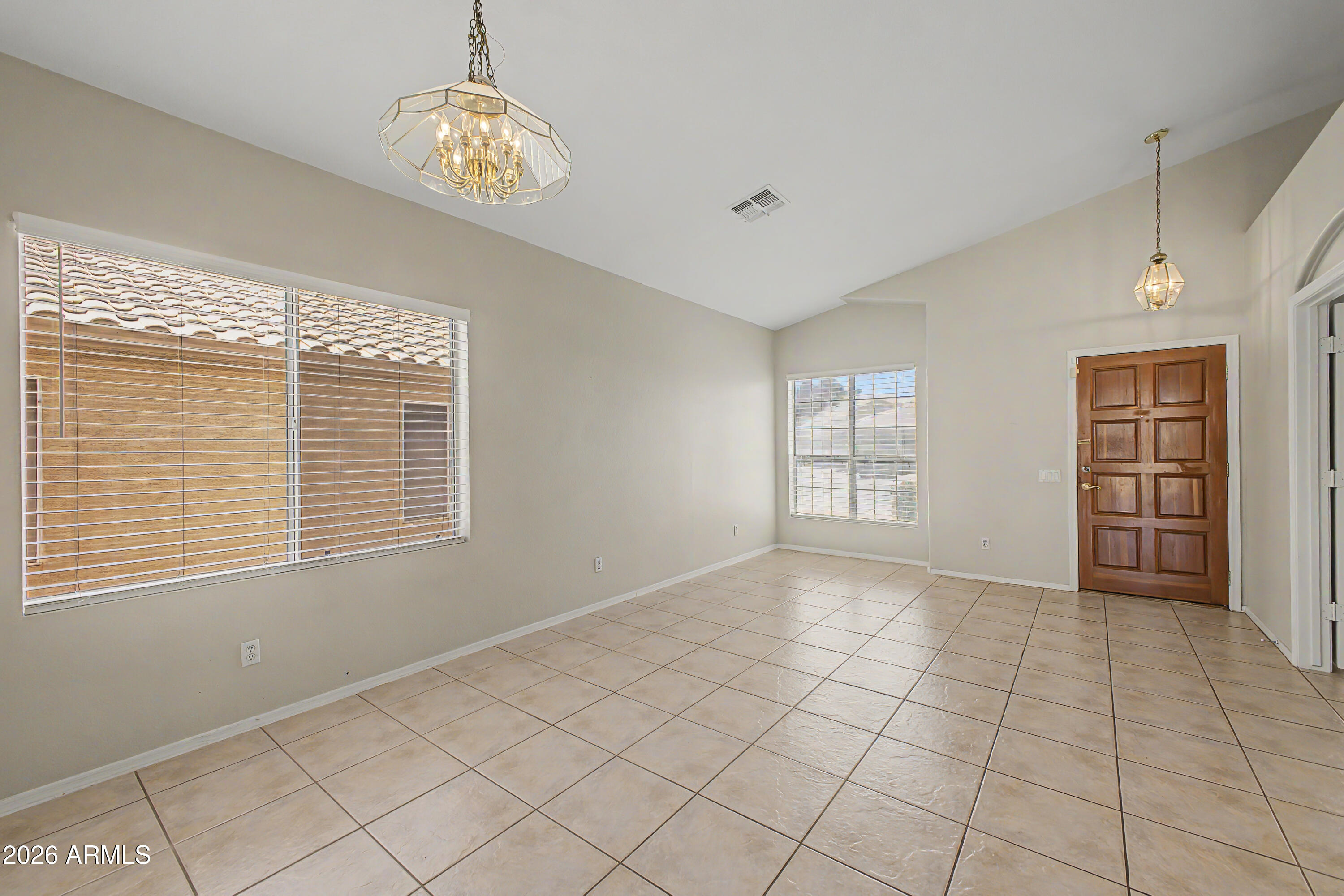 4414 East Dry Creek Road Phoenix, AZ 85044 - Photo 5 of 15 living room