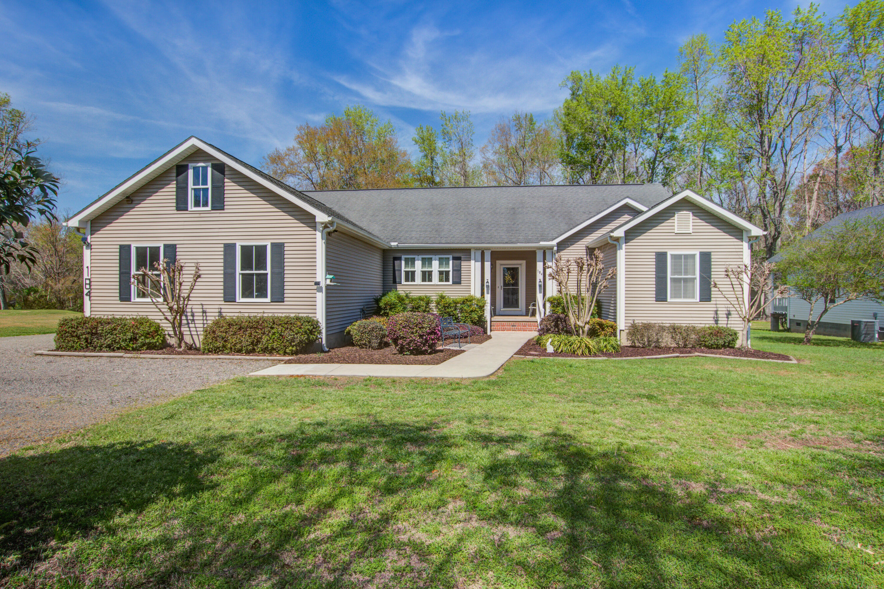 184 Columns Road Summerville, SC 29483 - Photo 1 of 50 184 Columns (1)