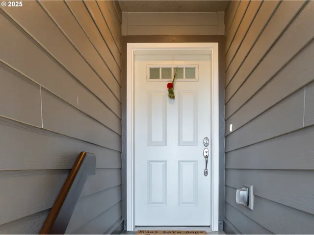 a view of front door