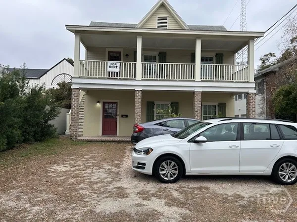 $2,500 | 613 Habersham Street, Savannah, GA 31401
