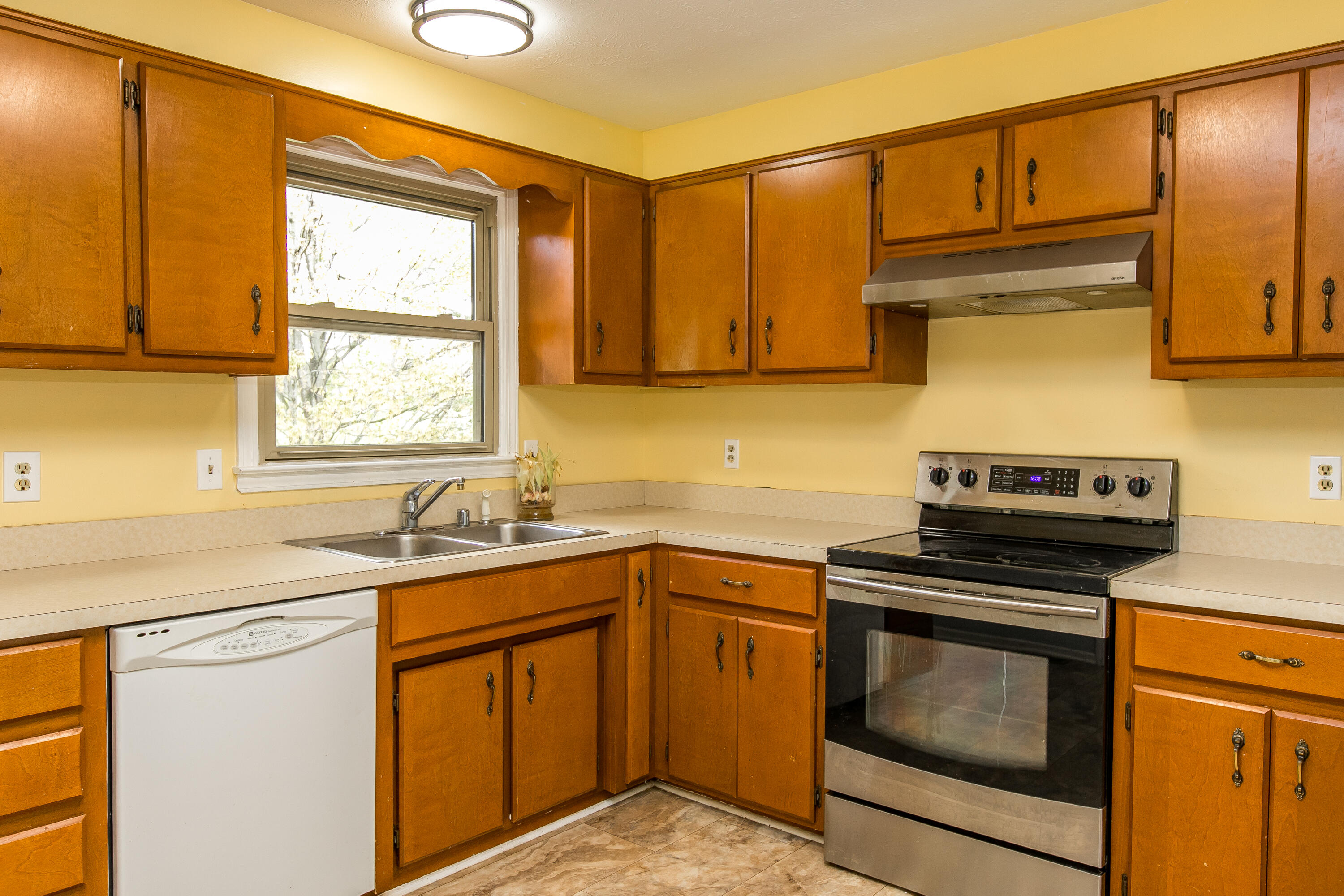 206 Falcon Road Versailles, KY 40383 - Photo 15 of 49 1-15