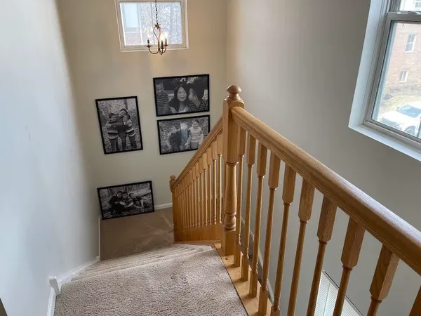 $2,700 | 1040 North Claremont Drive, Palatine, IL 60074