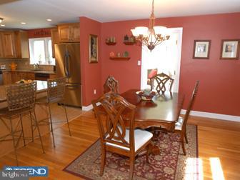 308 Beechwood Road Berwyn, PA 19312 - Photo 4 of 12 Gallery Image 4
