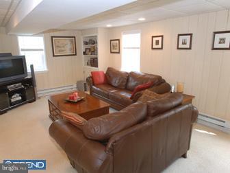 308 Beechwood Road Berwyn, PA 19312 - Photo 6 of 12 Gallery Image 6