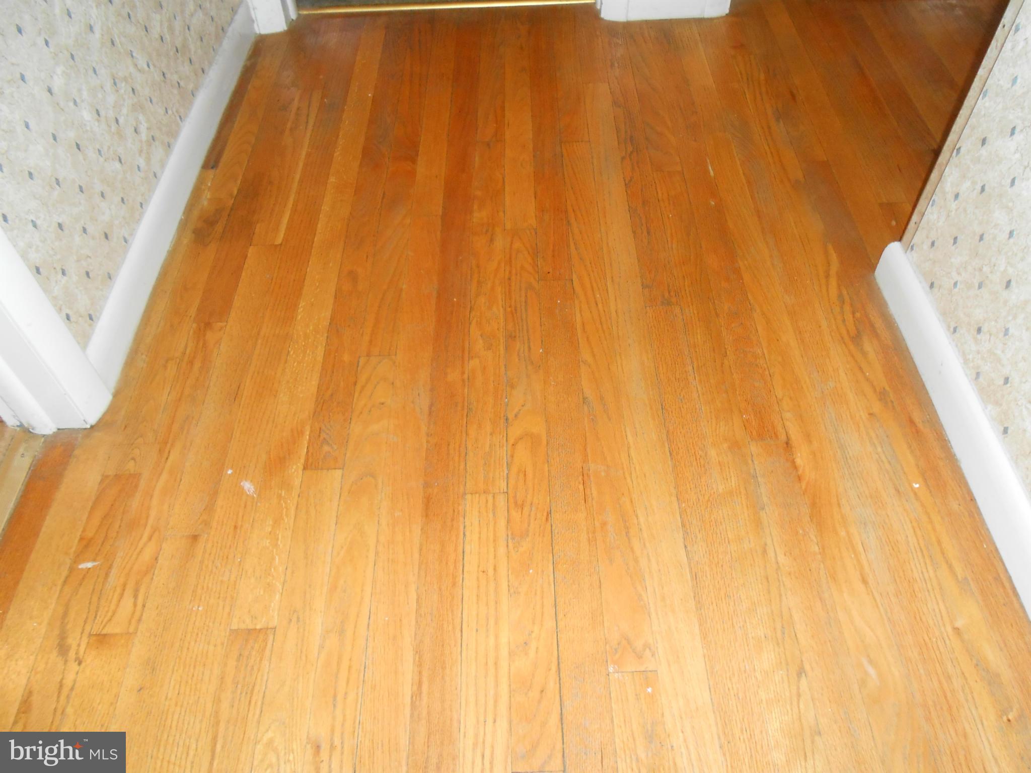 4427 Valley View Road Middletown, MD 21769 - Photo 12 of 27 Rich hardwood floors on main level