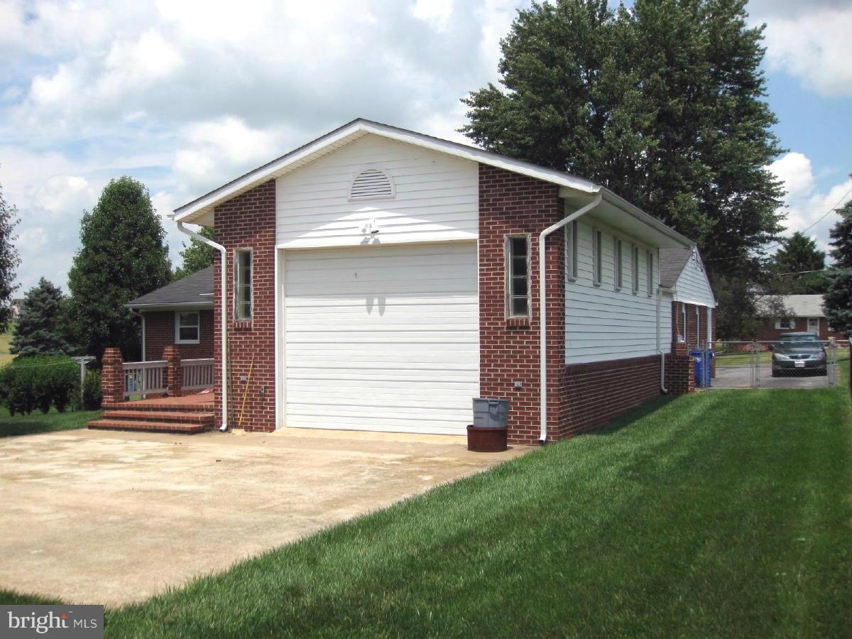 4427 Valley View Road Middletown, MD 21769 - Photo 27 of 27 insulated, electric and water in garage