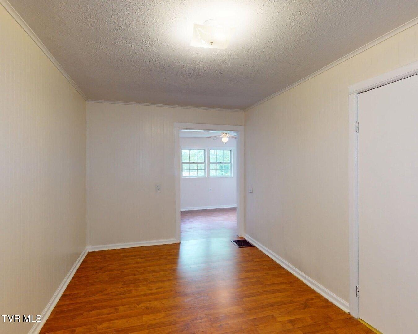 508 North Irish Street Greeneville, TN 37745 - Photo 11 of 41 11a