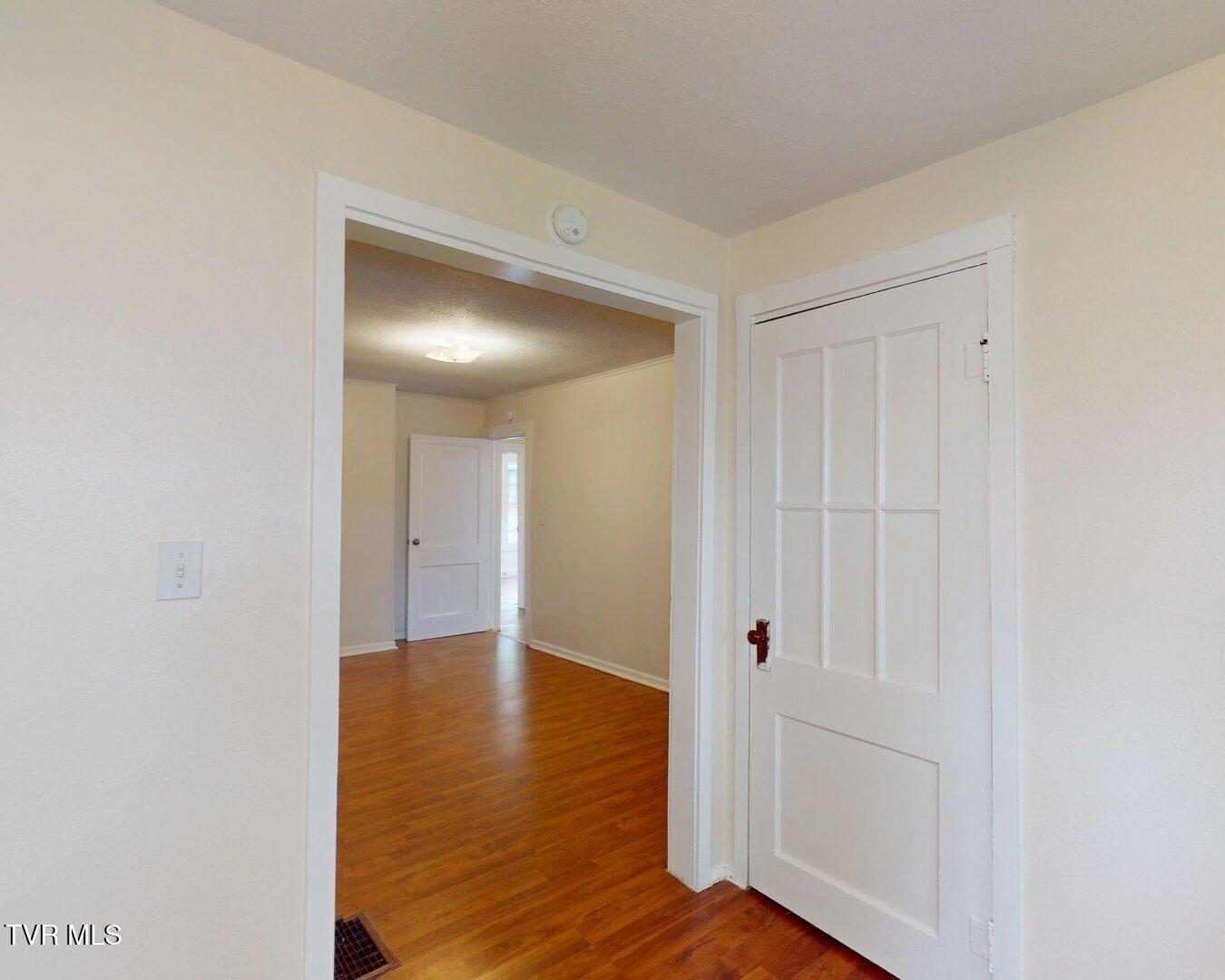 508 North Irish Street Greeneville, TN 37745 - Photo 13 of 41 13a
