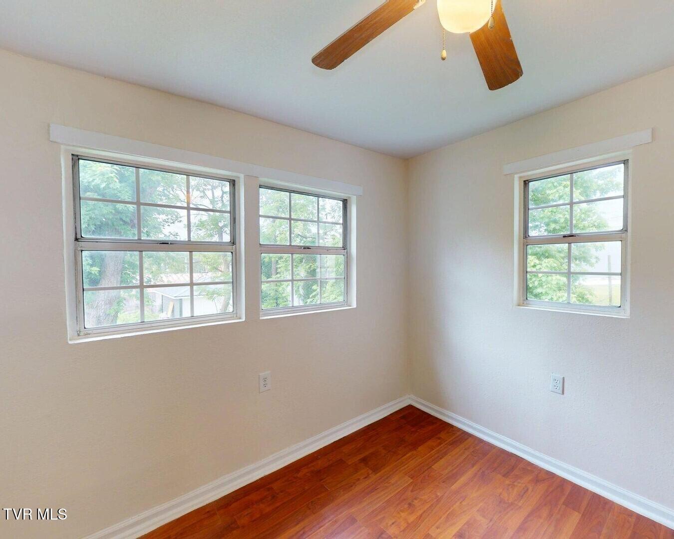 508 North Irish Street Greeneville, TN 37745 - Photo 14 of 41 14a