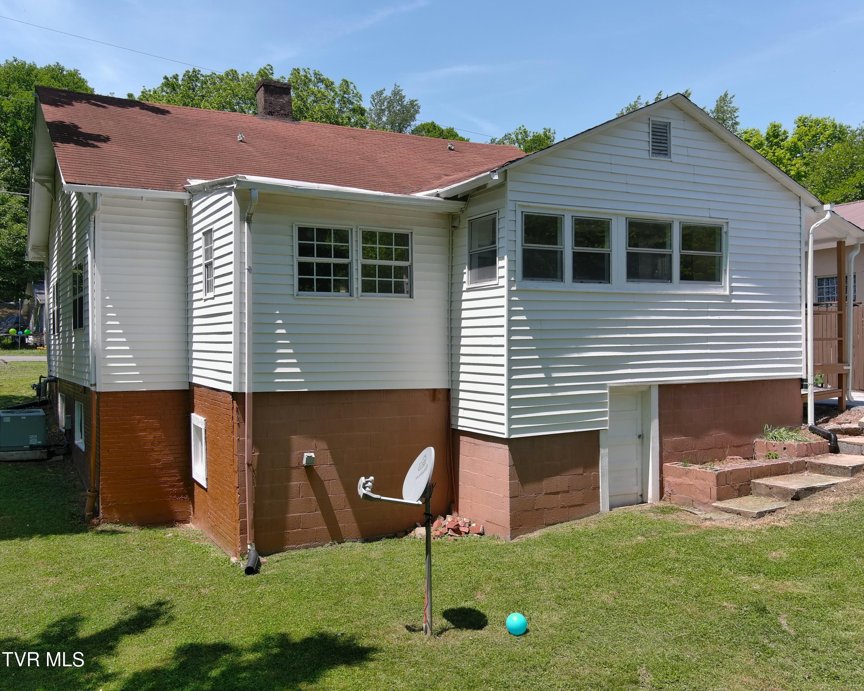 508 North Irish Street Greeneville, TN 37745 - Photo 15 of 41 15a