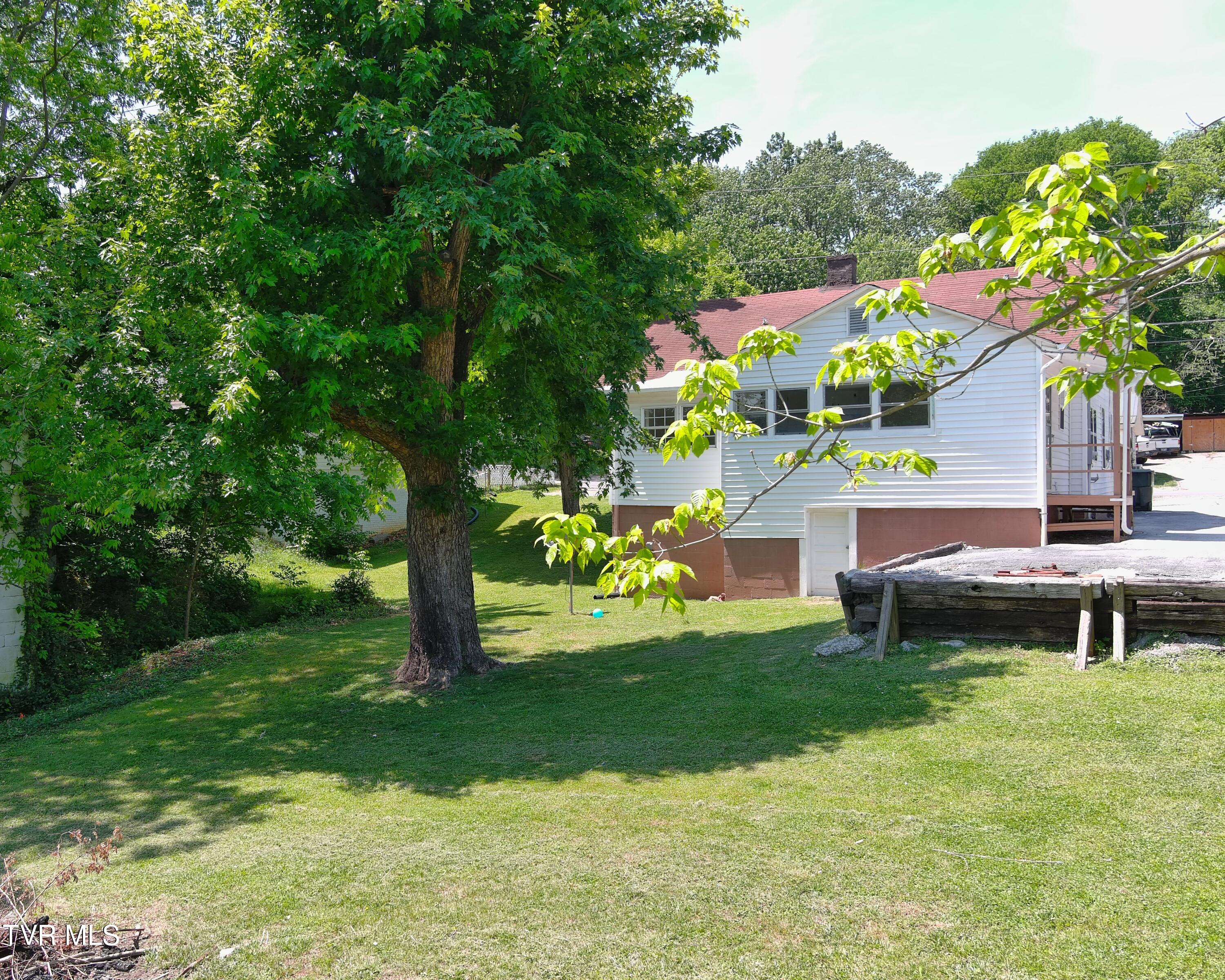 508 North Irish Street Greeneville, TN 37745 - Photo 22 of 41 22.2a