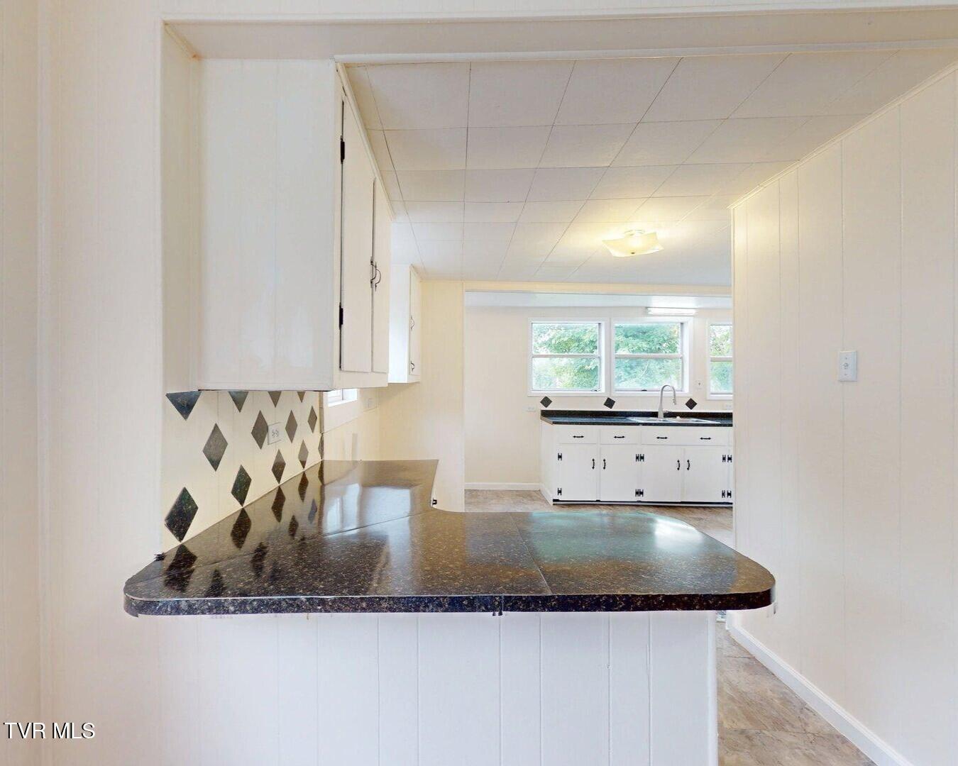 508 North Irish Street Greeneville, TN 37745 - Photo 23 of 41 22a