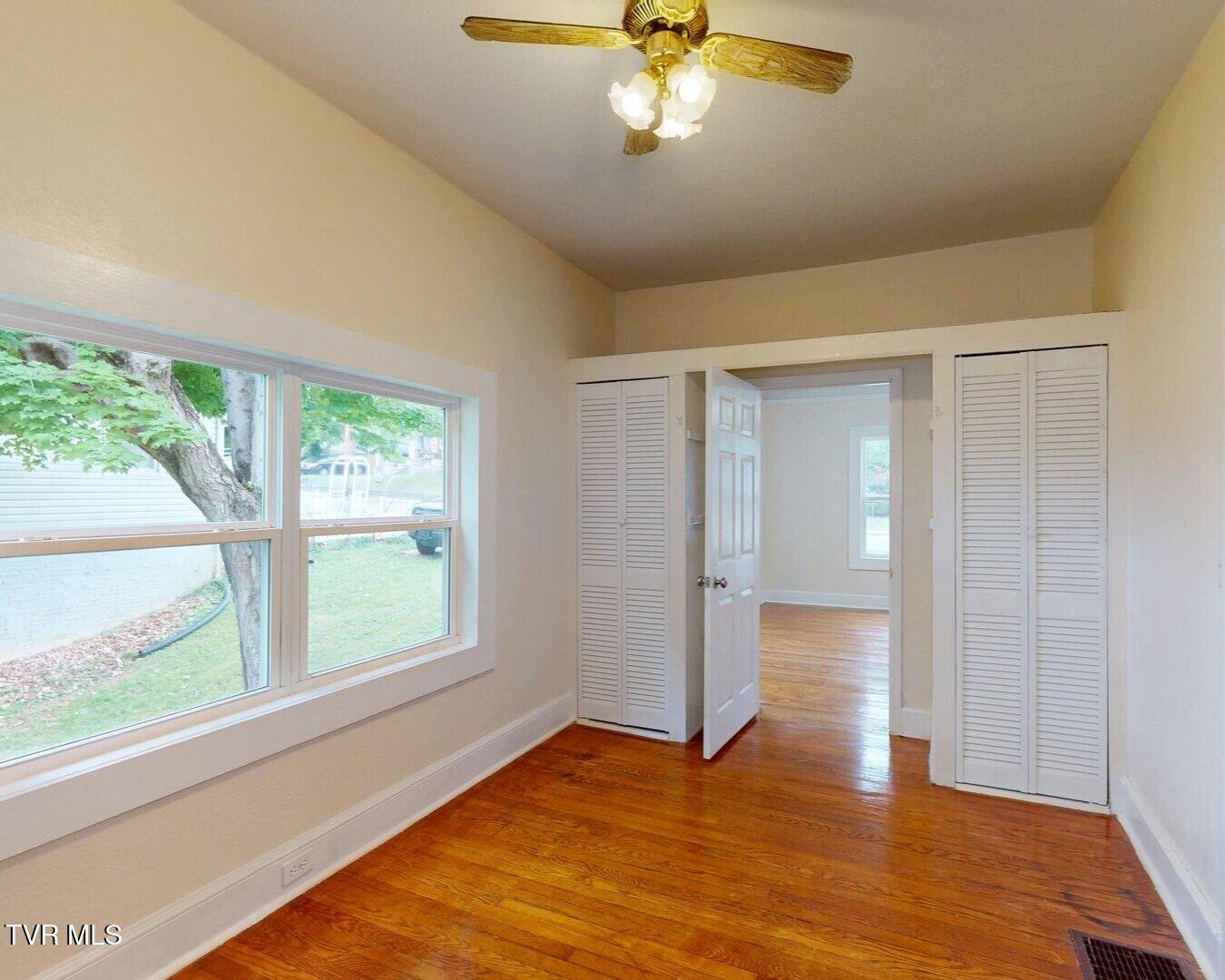 508 North Irish Street Greeneville, TN 37745 - Photo 6 of 41 6a