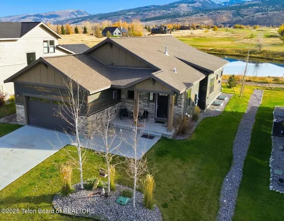 $1,095,000 | 146 Swallowtail Drive, Victor, ID 83455