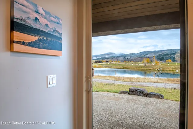 $1,095,000 | 146 Swallowtail Drive, Victor, ID 83455