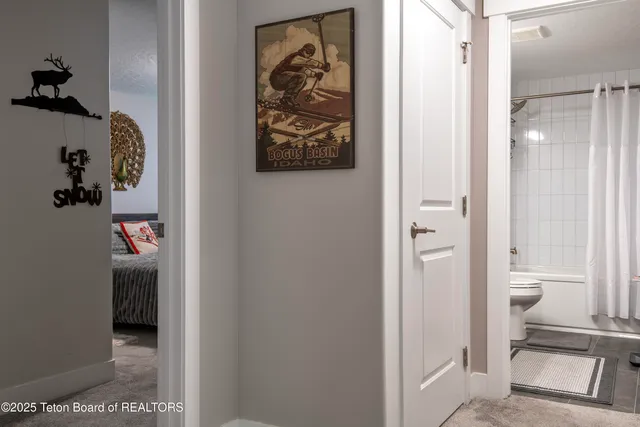 $1,095,000 | 146 Swallowtail Drive, Victor, ID 83455