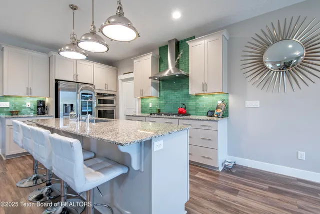 $1,095,000 | 146 Swallowtail Drive, Victor, ID 83455