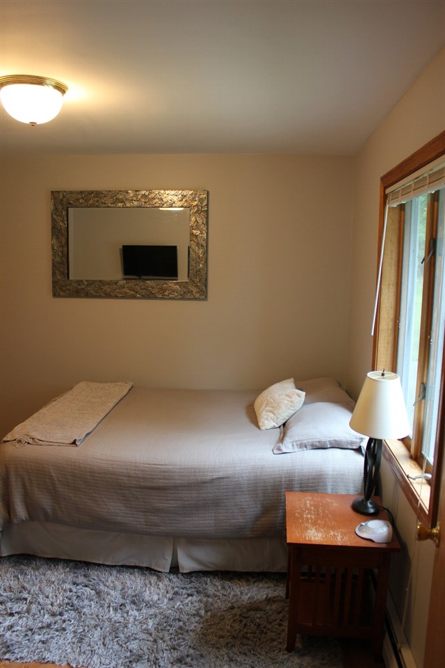 360 Meadowbrook Road Brattleboro, VT 05301 - Photo 13 of 15