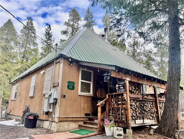 $379,500 | 7541 Humboldt Road, Forest Ranch, CA 95942