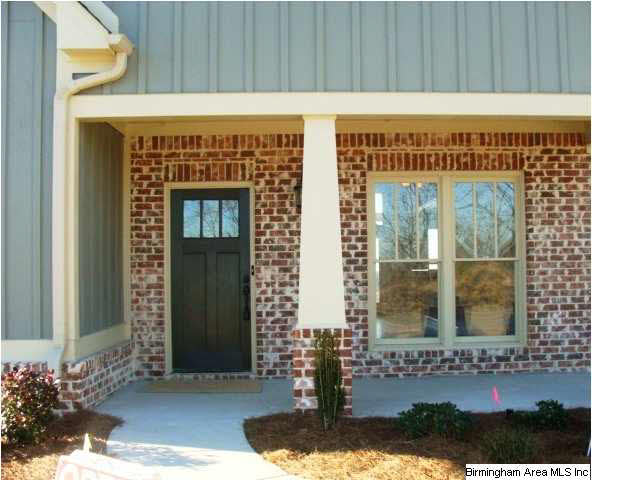 320 Oxford Way Pelham, AL 35124 - Photo 3 of 19
