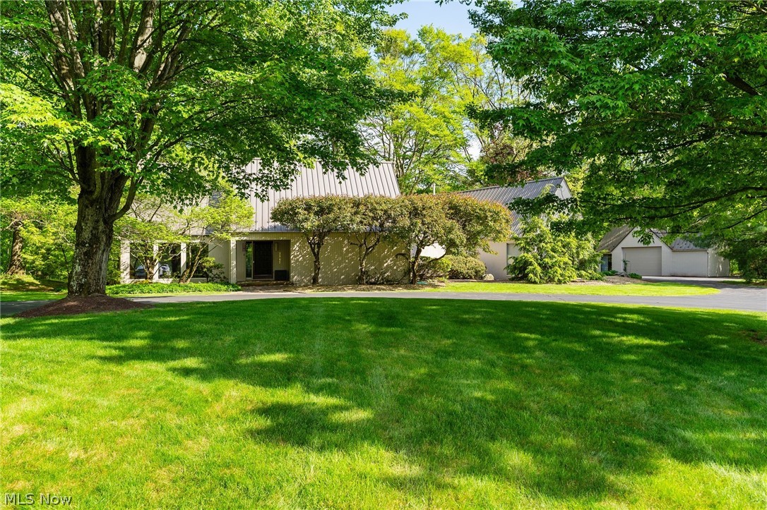 2941 Howland Wilson Road Northeast Warren, OH 44484 - Photo 8 of 50