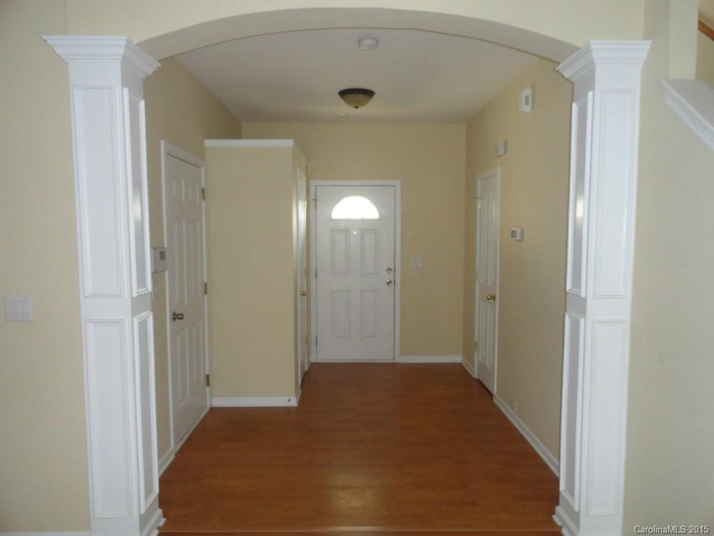7017 Sunman Road Charlotte, NC 28216 - Photo 2 of 18