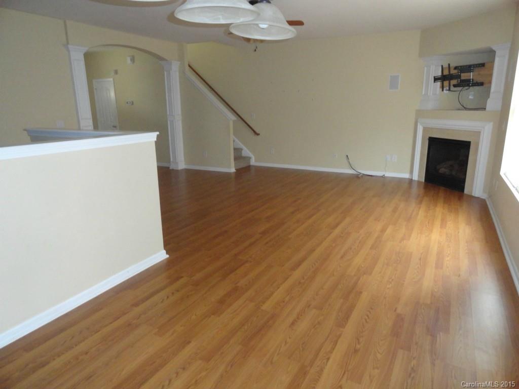 7017 Sunman Road Charlotte, NC 28216 - Photo 7 of 18