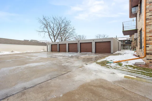 $129,900 | 2308 18th Street South, Unit H, Fargo, ND 58103