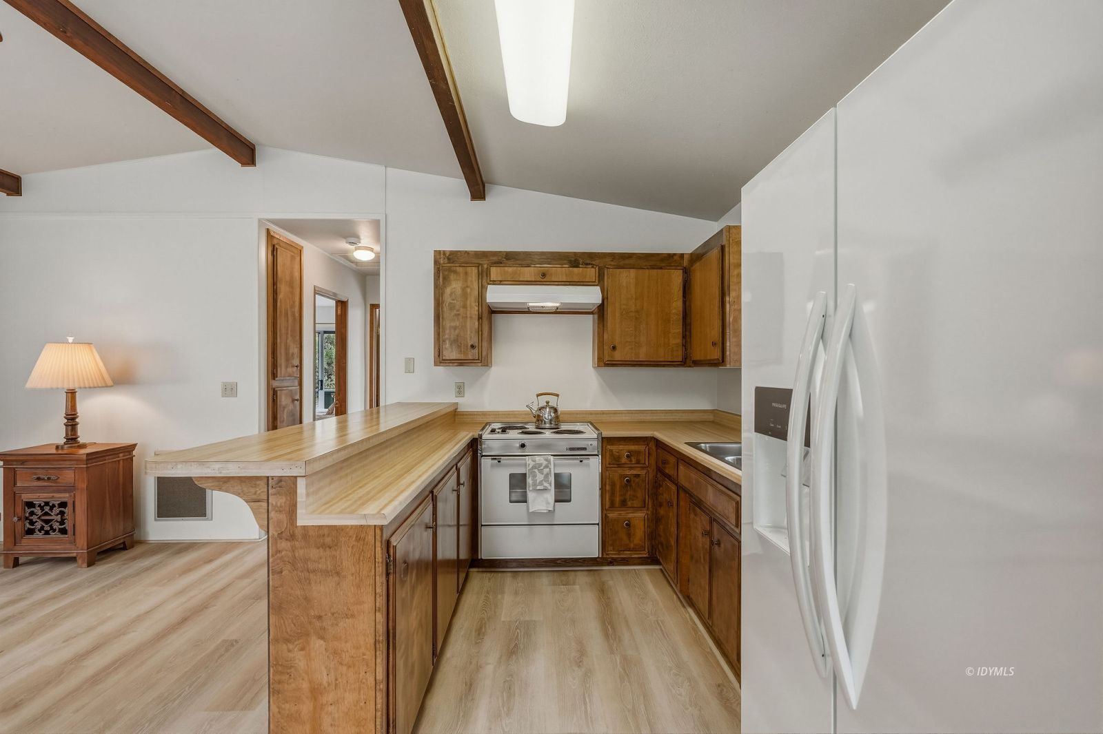 25461 Glen Road Idyllwild, CA 92549 - Photo 14 of 41 1970's vintage Kitchen