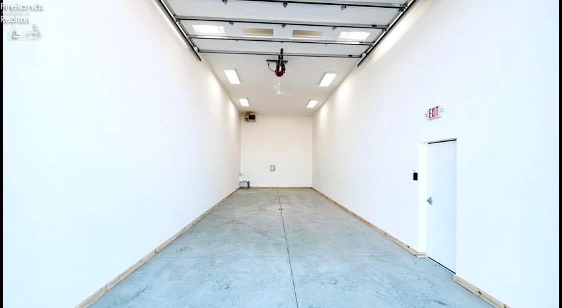 708 Southeast Catawba Road, Unit 5 Port Clinton, OH 43452 - Photo 3 of 18 Gallery Image 3