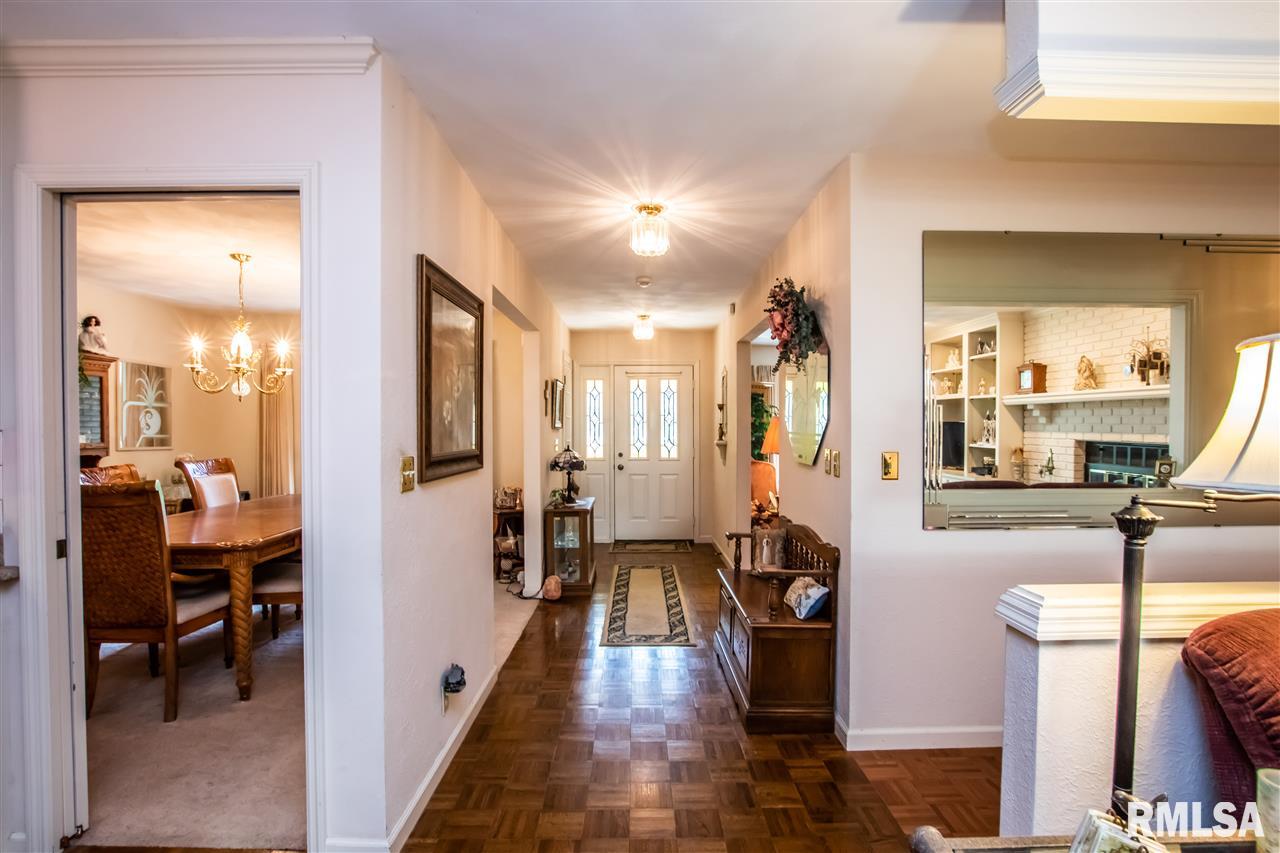 12309 Wood Ridge Court Dunlap, IL 61525 - Photo 4 of 32 Gallery Image 4